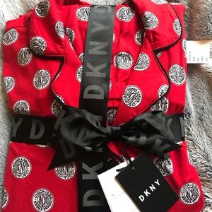 New DKNY PAJAMA SET